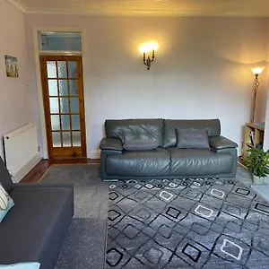 https://homely-flat-with-private-garden.yorkshirehotels.net